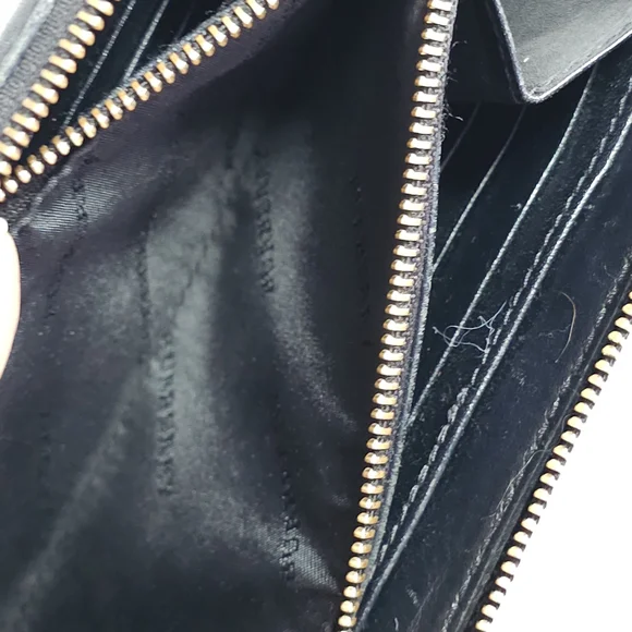 **Authentic**Burberry Haymarket Gladstone wallet  - Good Condition - Picture 9 of 10